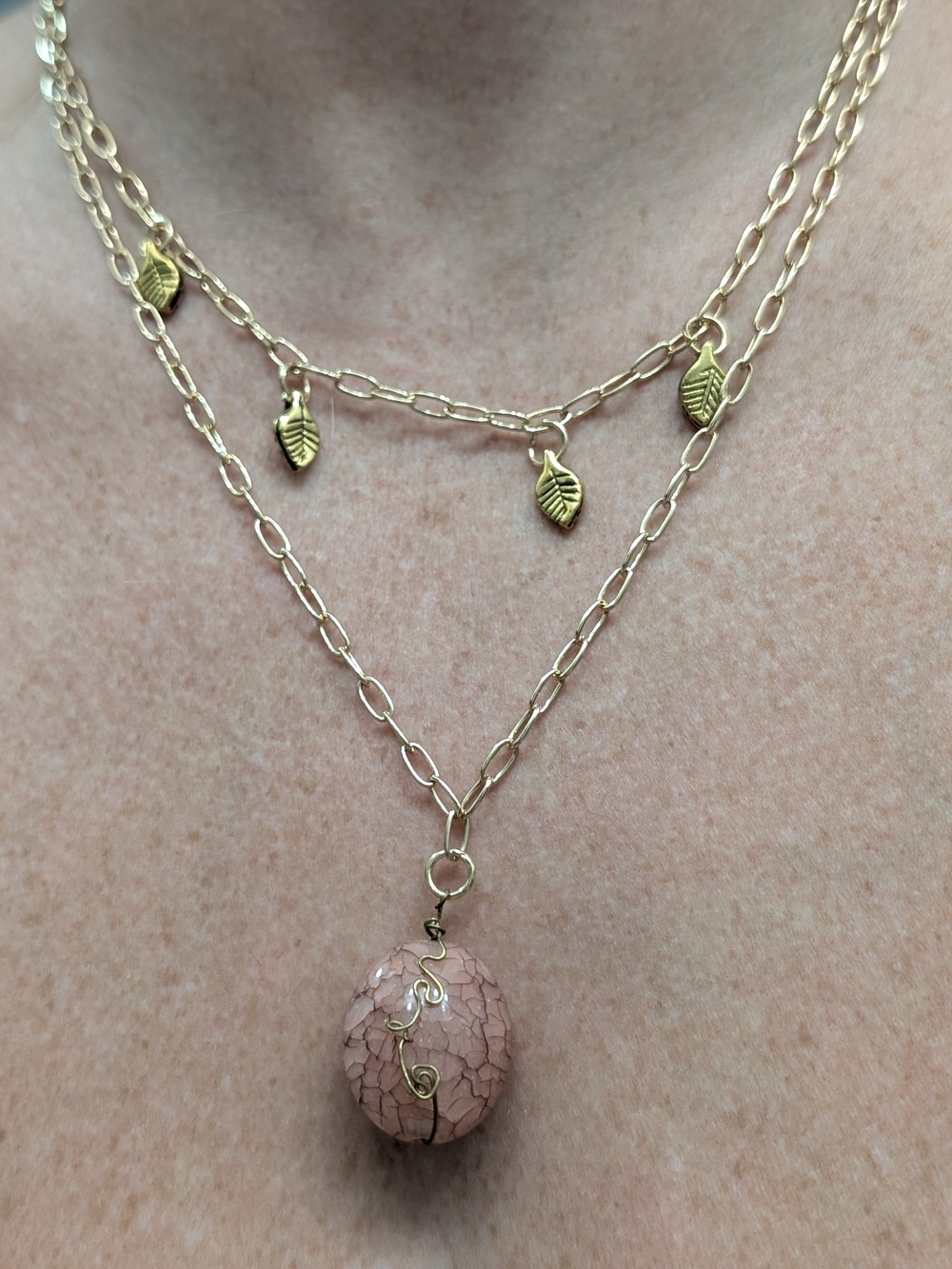 Handmade Artisan Gold Leaf Layered Necklace W Dragons Vein Agate Pendant Set